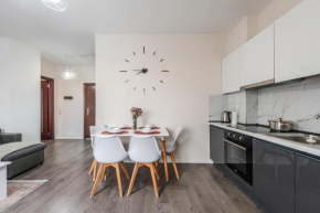 New Boulevard Condo / 10' walk from Tirana Center